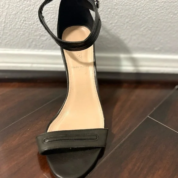 J Crew Sleek Black Chunky Heel Sandals with Ankle Strap​​ - Picture 8 of 10